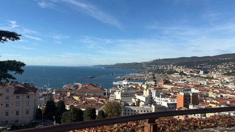 Panorama dal castello di San Giusto
