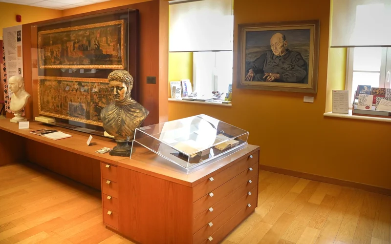 Petrarchesco